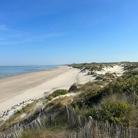 Le Petit De Βίλα *