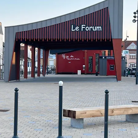 Le Petit De Βίλα *