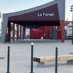 Le Petit De فيلة *